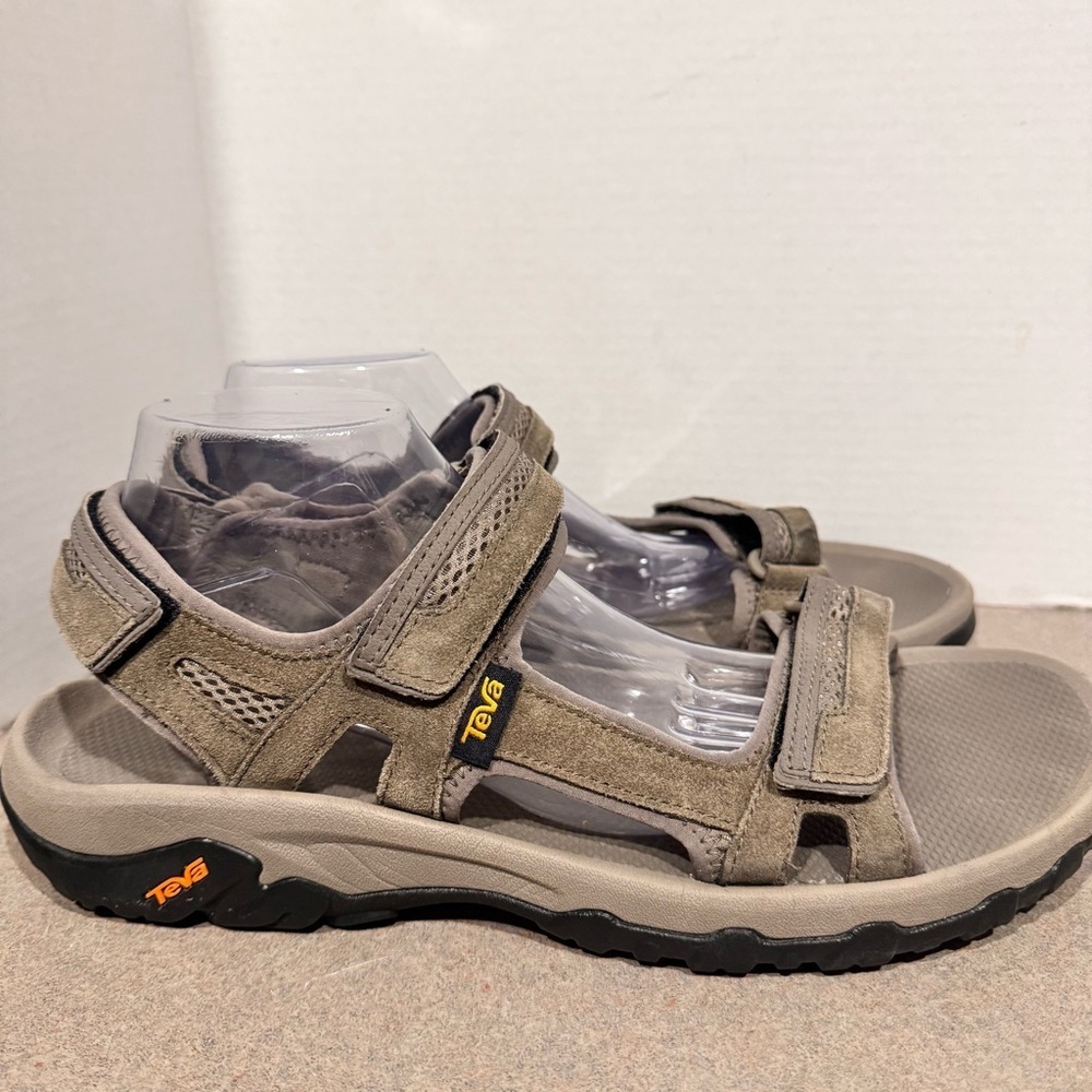Teva Men’s Hudson Hiking Minimalist Outdoors Sandals